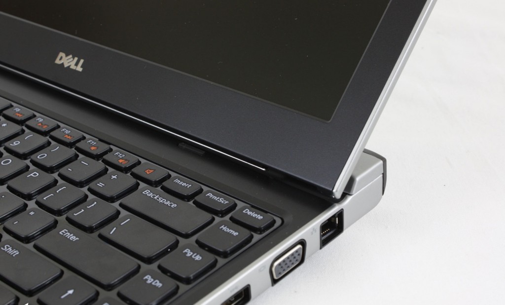 Laptop Dell V3330 core i5