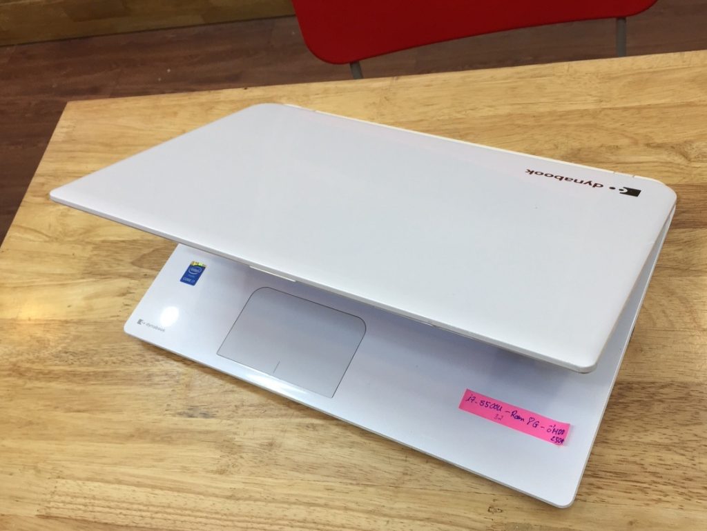 TOSHIBA dynabook T75/FGS core i7